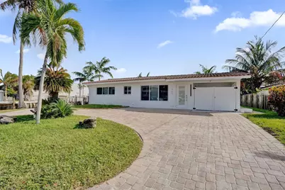 1960 SE 5th Court, Pompano Beach, FL 33060 - Photo 1