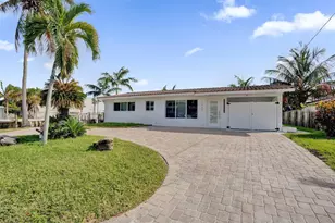 1960 SE 5th Ct, Pompano Beach, FL 33060 - Photo 1