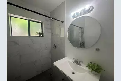 725 NW 1st Court, Hallandale Beach, FL 33009 - Photo 3