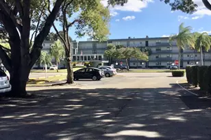 9233 SW 8th St, Boca Raton, FL 33428 - Photo 11