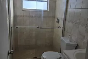 1021 NW 45th St, Pompano Beach, FL 33064 - Photo 5