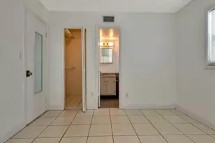 1021 NW 45th St, Pompano Beach, FL 33064 - Photo 13