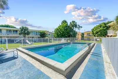 2755 NE 28th Avenue #C2, Lighthouse Point, FL 33064 - Photo 29