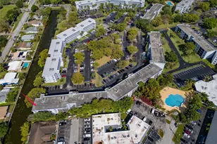 119 Royal Park Dr, Oakland Park, FL 33309 - Photo 29