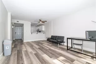 119 Royal Park Dr, Oakland Park, FL 33309 - Photo 9