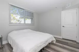 119 Royal Park Dr, Oakland Park, FL 33309 - Photo 17