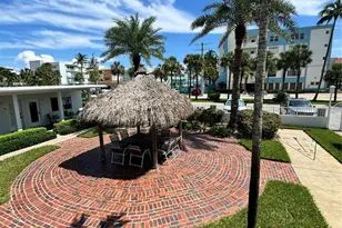4228 N Ocean Dr, Lauderdale by the Sea, FL 33308 - Photo 23