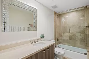 333 Las Olas Way, Fort Lauderdale, FL 33301 - Photo 17