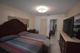 4250 NW 49th Terrace, Lauderdale Lakes, FL 33319 - Photo 11