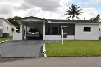 4250 NW 49th Terrace, Lauderdale Lakes, FL 33319 - Photo 3