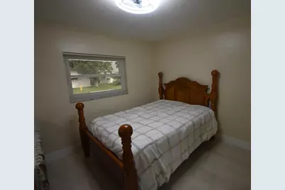 4250 NW 49th Terrace, Lauderdale Lakes, FL 33319 - Photo 17