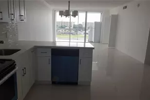 3150 N Course Ln, Pompano Beach, FL 33069 - Photo 3