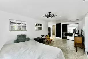 905 NE 5th St, Pompano Beach, FL 33060 - Photo 19