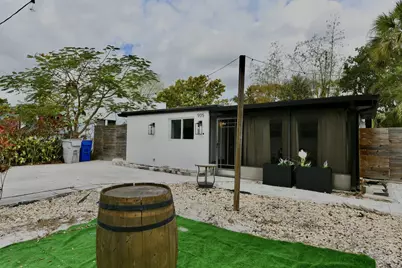 905 NE 5th Street, Pompano Beach, FL 33060 - Photo 21