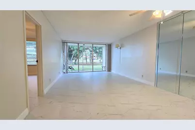 8421 Lagos De Campo Boulevard #106, Tamarac, FL 33321 - Photo 5