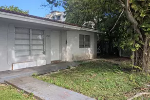 17367 SW 95th Ave, Palmetto Bay, FL 33157 - Photo 1