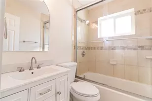 6540 Garfield St, Hollywood, FL 33024 - Photo 7