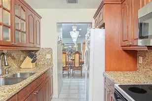 5022 SW 139th Pl, Miami, FL 33175 - Photo 11
