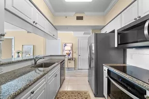 347 N New River Dr, Fort Lauderdale, FL 33301 - Photo 5