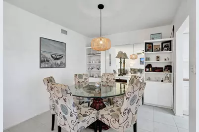 711 SE 7th Avenue #4, Pompano Beach, FL 33060 - Photo 9