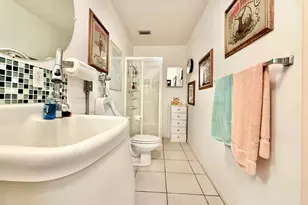 1213 W Broward St, Lantana, FL 33462 - Photo 17