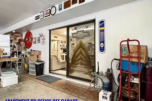 1213 W Broward St, Lantana, FL 33462 - Photo 9