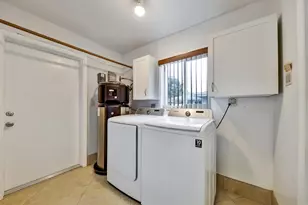 2780 SE 5th Ct, Pompano Beach, FL 33062 - Photo 11