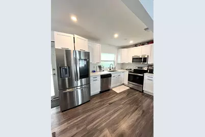 919 NW 66th Street, Miami, FL 33150 - Photo 3