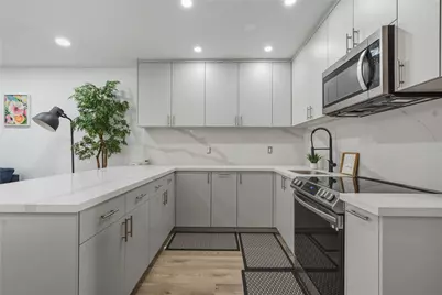 900 SW 10 Terrace #11S, Hallandale Beach, FL 33009 - Photo 1