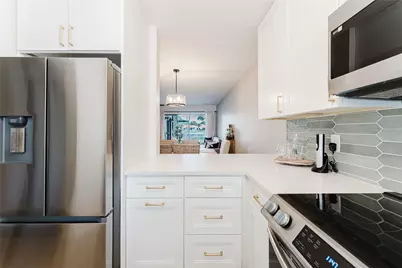 1005 Republic #1005, Deerfield Beach, FL 33442 - Photo 3