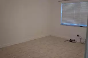9800 Sunrise Lakes Blvd, Sunrise, FL 33322 - Photo 5