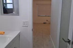 9800 Sunrise Lakes Blvd, Sunrise, FL 33322 - Photo 9