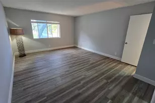 8900 SW 20th Pl, Davie, FL 33324 - Photo 23