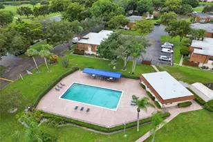 8900 SW 20th Pl, Davie, FL 33324 - Photo 47