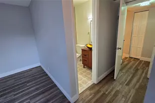 8900 SW 20th Pl, Davie, FL 33324 - Photo 33