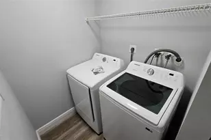 8900 SW 20th Pl, Davie, FL 33324 - Photo 17