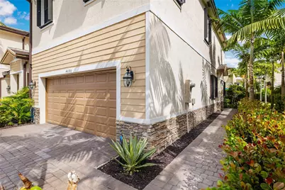 4690 Santa Cruz Way #000, Davie, FL 33314 - Photo 7