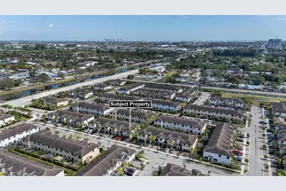 4690 Santa Cruz Way #000, Davie, FL 33314 - Photo 37