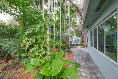 16100 NE 7th Avenue, Miami, FL 33162 - Photo 39