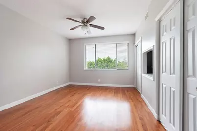 16721 Hemingway Drive, Weston, FL 33326 - Photo 21