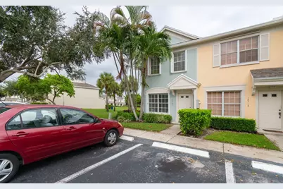 16721 Hemingway Drive, Weston, FL 33326 - Photo 27