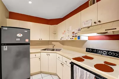 1920 NE 1st Terrace #107H, Wilton Manors, FL 33305 - Photo 7