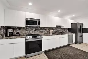 1920 NE 1st Terrace, Fort Lauderdale, FL 33305 - Photo 27