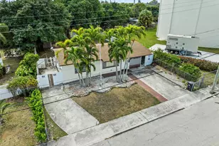 842 Kaye St, West Palm Beach, FL 33405 - Photo 3