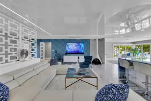 2720 NE 7th St, Pompano Beach, FL 33062 - Photo 7