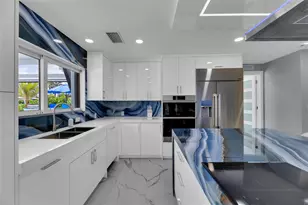 2720 NE 7th St, Pompano Beach, FL 33062 - Photo 15