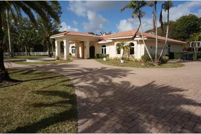 650 E Rambling Drive, Wellington, FL 33414 - Photo 1