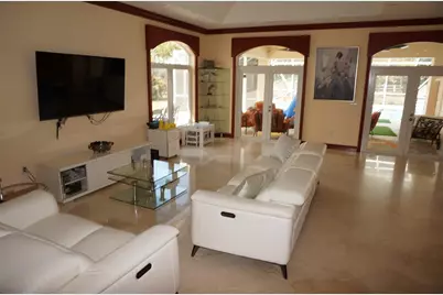 650 E Rambling Drive, Wellington, FL 33414 - Photo 9