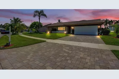 7629 Sunflower Drive, Margate, FL 33063 - Photo 33