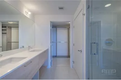 16385 Biscayne Boulevard #405, Aventura, FL 33160 - Photo 5